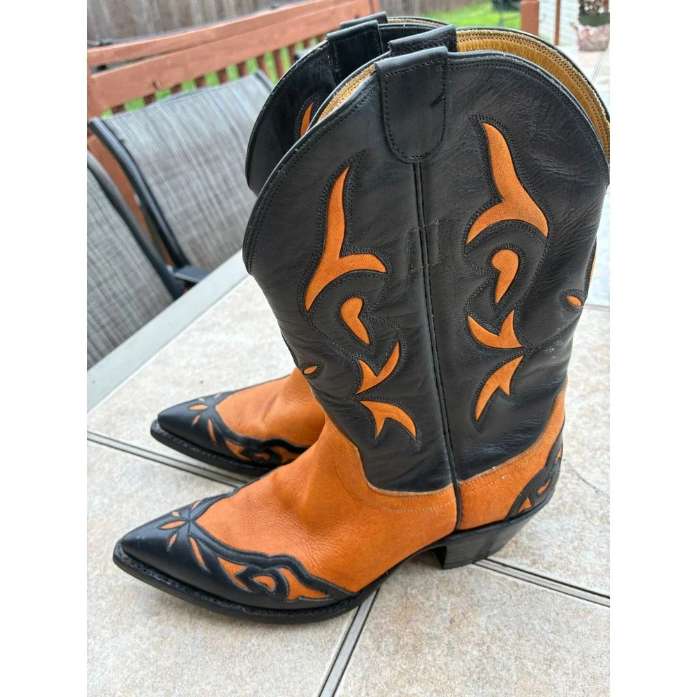Stunning Handmade leather Cowboy Boots by The Stallion Boot & Belt Co.